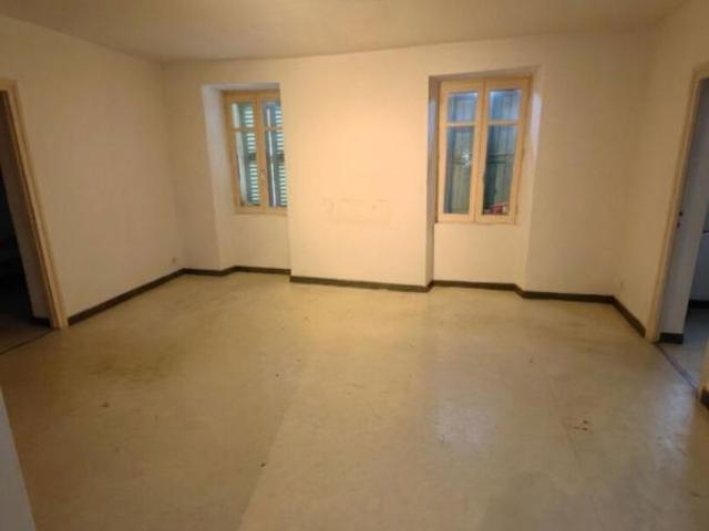 MAISON DE VILLAGE roybon 128 000 E