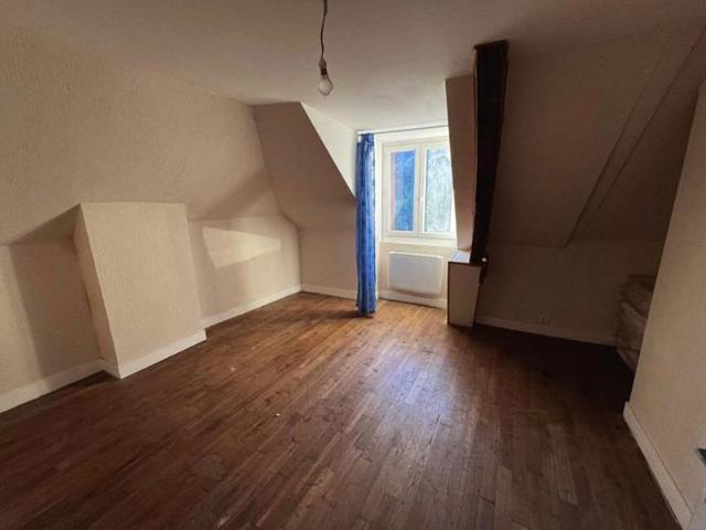Maison de village Sarrazac 6 pièce s 110 m2