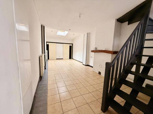 Maison de ville 3 chambres + bureau