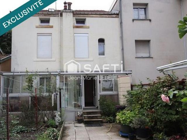 Maison de ville, 3 chambres, jardin, garage