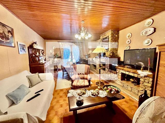 Maison De Ville 126M2 Avec Terrasse Et Patio Interieur 124m² Nîmes