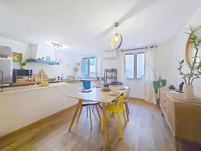 Maison de ville 130 m² climatisé, au calme, vue sur les toits et le Coudon