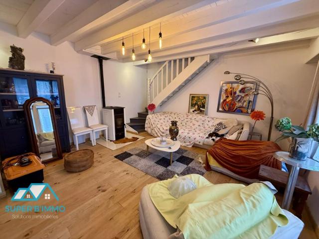 MAISON DE VILLE 140 m2 LAVOUTE CHILHAC
