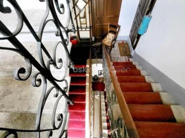 Maison de ville 19 pièces 376 m²