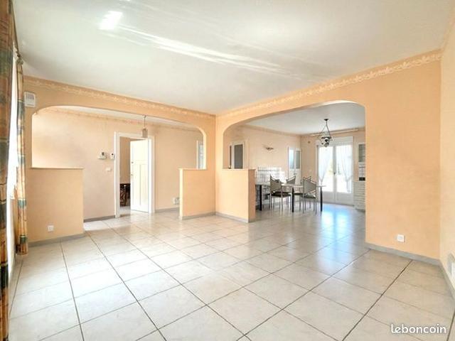 Maison de ville 4 pièces 135 m²