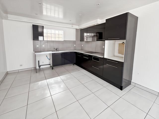 Maison de ville 4 pièces Mennecy 76.00m² 1420€ à louer l'Adresse