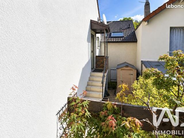 Maison familiale 5 pièces 107 m²