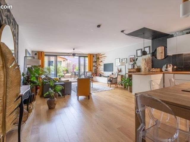 Maison de ville 6 pièces 160 m²