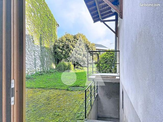 Maison de ville 8 pièces 225 m²