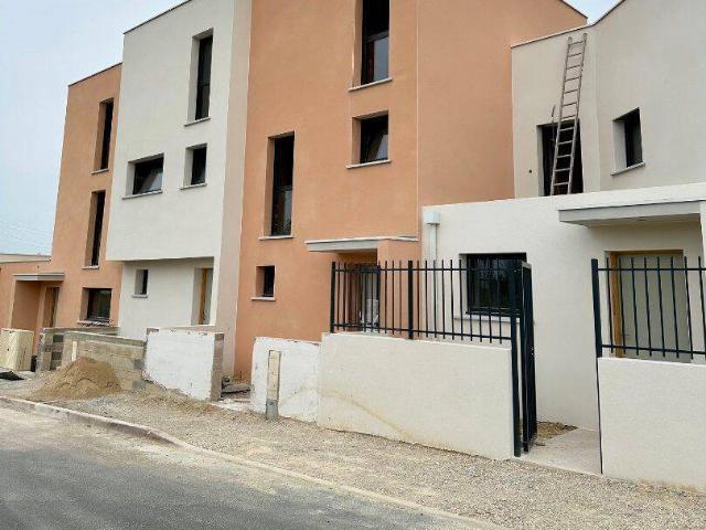 Maison de Ville à La Courondelle: Confort et Modernité au Rende