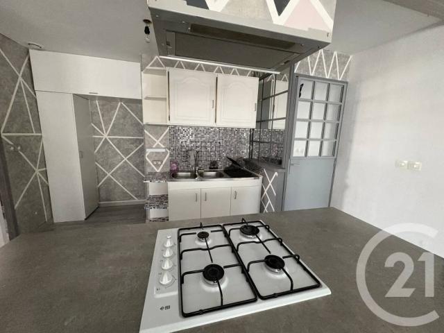 Maison de ville à louer 3 pièces 60,80 m2