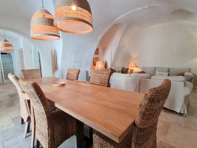Maison de Ville à Saint Marcel d'Ardèche de 148m² Habitables. 148m² Saint Marcel d'Ardèche