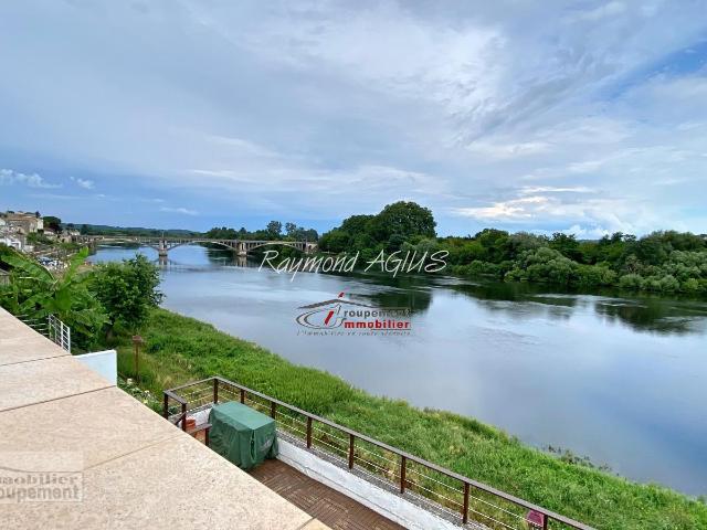 Maison de Ville avec 5 Chambres et Vue magnifique sur la Riv. 166m² Castillon la Bataille