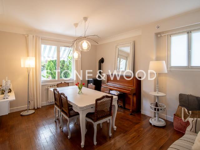 Maison de ville avec appartement indépendant à Annecy 206m² Annecy
