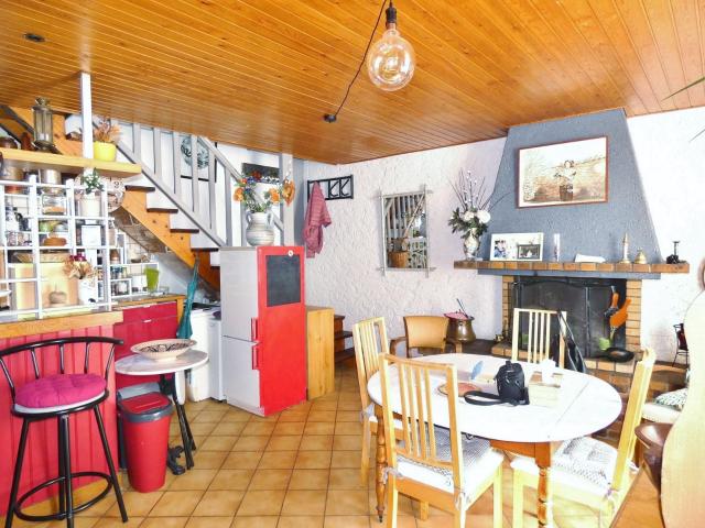 Maison de ville avec charme, deux chambres, 60 m2.
