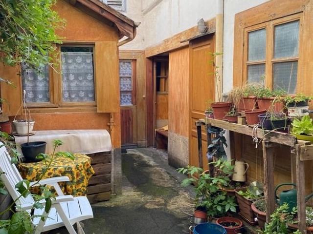 Maison de ville avec cour intérieur 216m² Bagnères de Bigorre