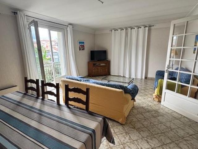 Maison de ville avec garage et jardin 145m² Cahors