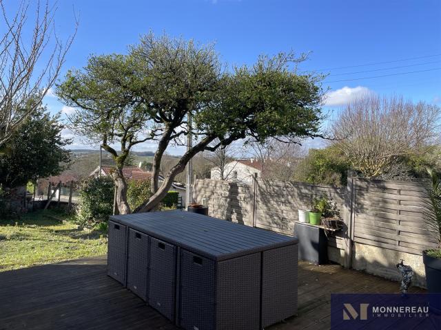 Maison De Ville Avec Garage Et Jardin 107m² Barbezieux Saint Hilaire