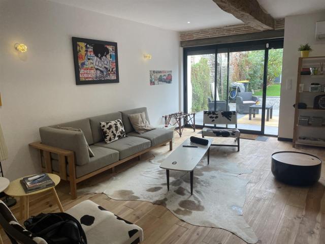 Maison de ville avec jardin. 105m² Tonneins