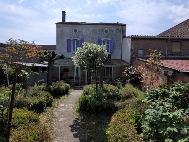 Maison de ville avec jardin