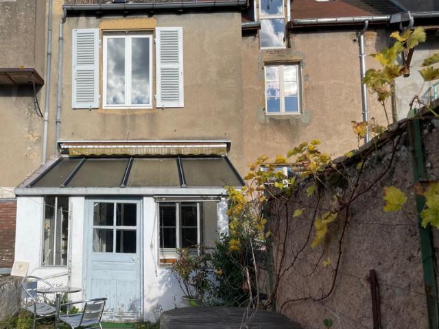 Maison de ville avec jardin