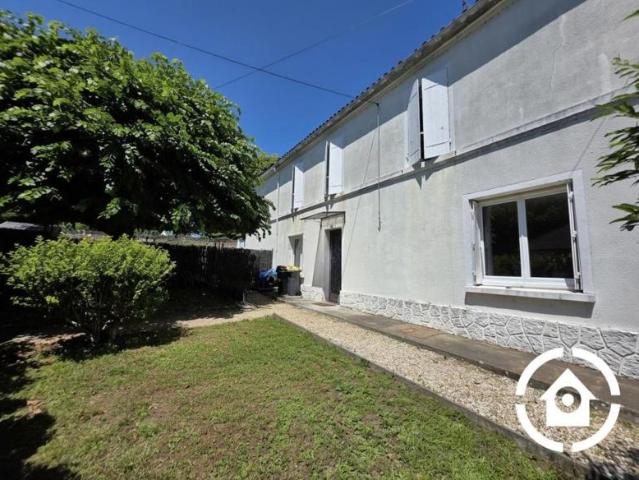 ? Maison de ville avec jardin et garage 3 chambres