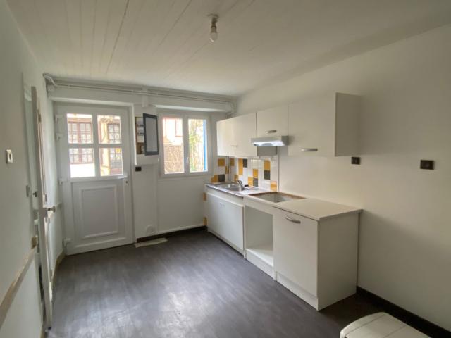 MAISONNETTE DEUX PIECES BOURAY SUR JUINE