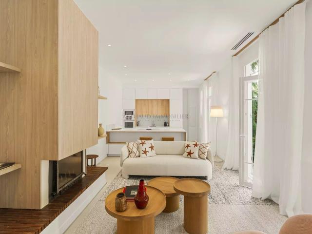 Maison De Ville De 131 M² Avec Jardin De 110 M² Au Cœur De L. 131m² Cannes