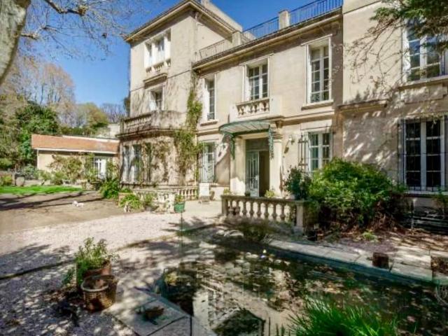 Maison de ville de luxe de 6 pièces en vente Marseille, France
