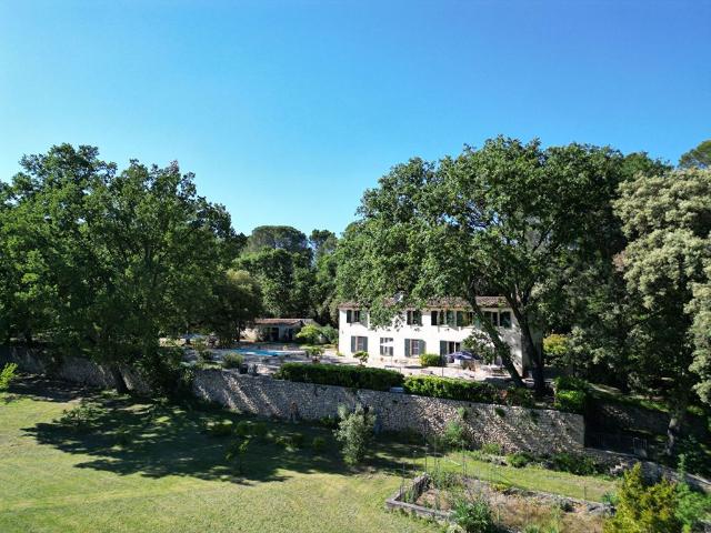 Maison de prestige de 195 m2 en vente Uzès, Occitanie