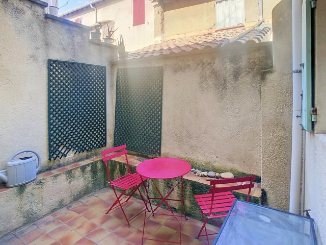Maison de ville meublée avec garage et terrasse Intramuros Bail étudiant