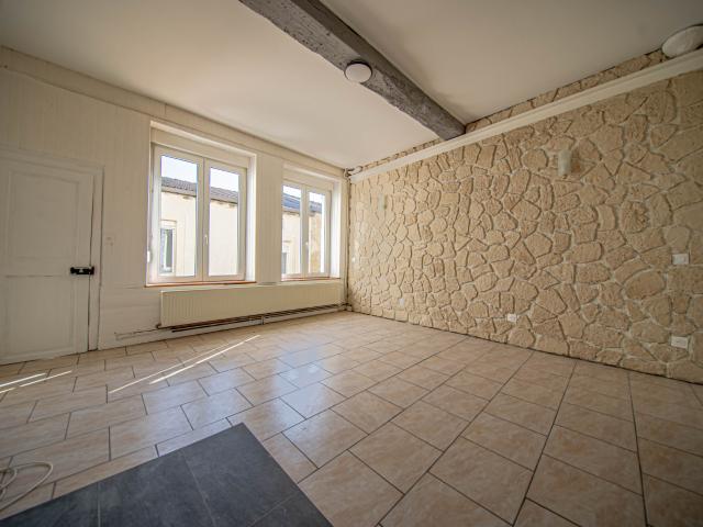 Maison de ville située à proximité du centre ville de Ligny en Barrois