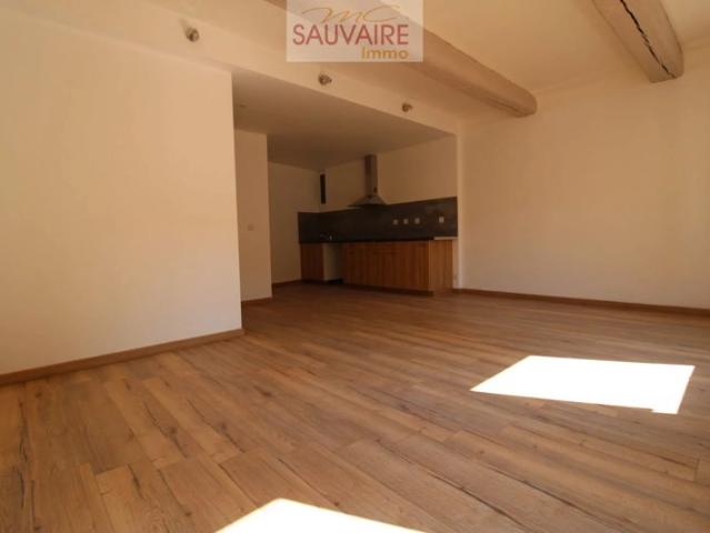 Maison de ville spacieuse