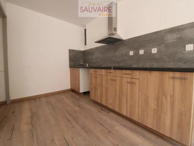 Maison de ville spacieuse