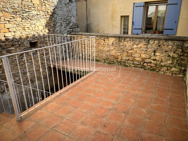 Maison de ville P2, 39 m2, avec terrasse et cave