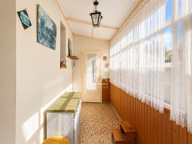 MAISON DE VILLE ROYANNAISE PROCHE commerces et plages