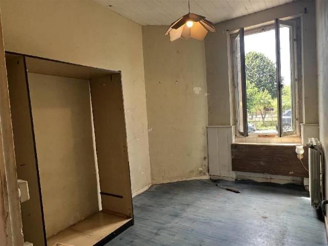 Maison De VILLE Rare sur le marché, maison en pierre de pla. 61m² Lalinde