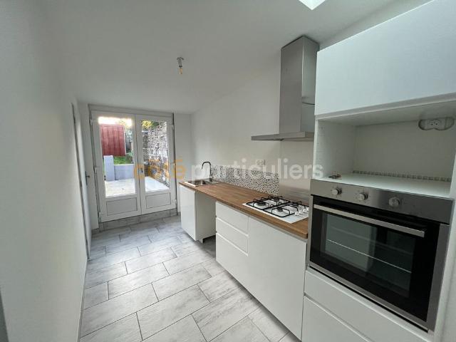MAISON DE VILLE RENOVEE 2 CH JARDIN 72M2