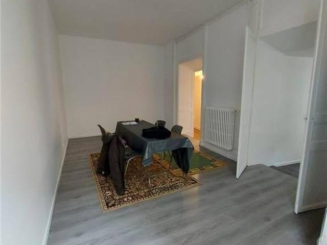 Maison de ville T4 sur 2 niveaux