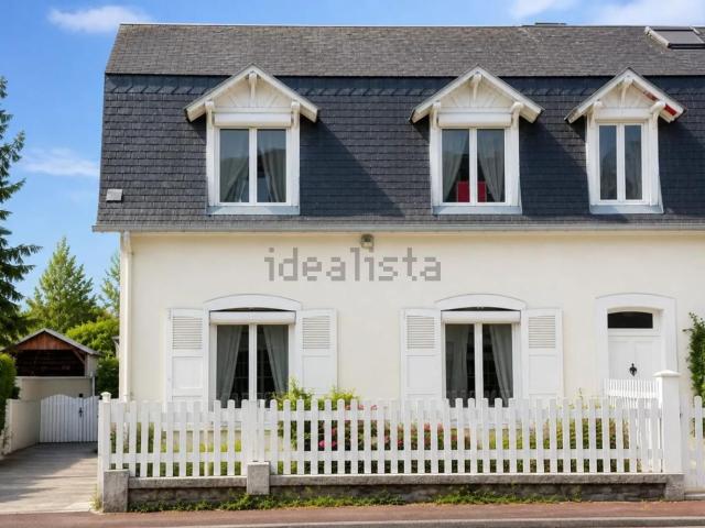 Maison, Deauville
