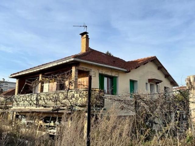 Maison, Décines Charpieu