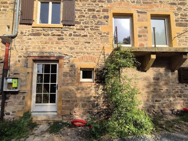 Maison, Denicé