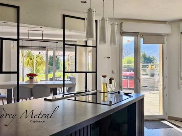 Maison d'env.157m2 habitable avec jardin et piscine à vendre à Serrières en Chautagne 73
