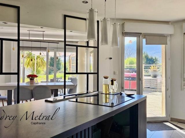 Maison d'env.157m2 habitable avec jardin et piscine à vendre à Serrières en Chautagne 73