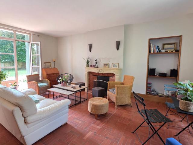 Maison + dépendance + Garage et cave