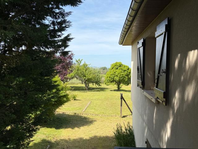 Maison des années 70 sur un terrain de 3342 m2