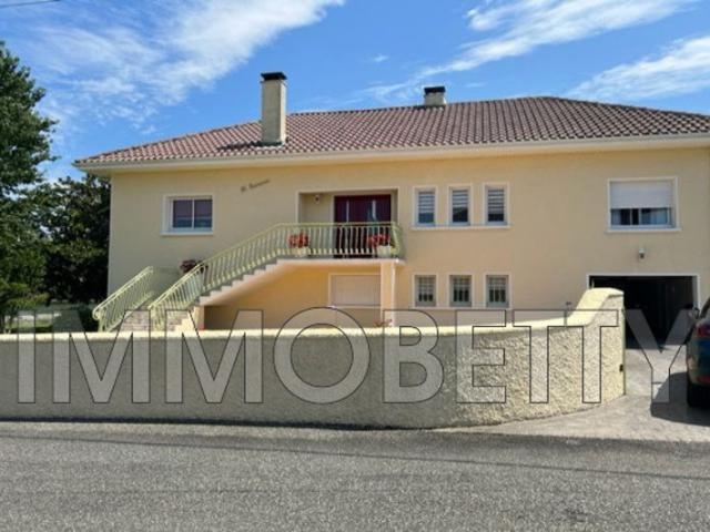 MAISON des années 75 en excellent état sur un terrain de 2300m