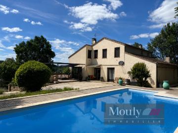 Maison Des Années 80 Avec Grand Parc Et Piscine 274m² Cahors