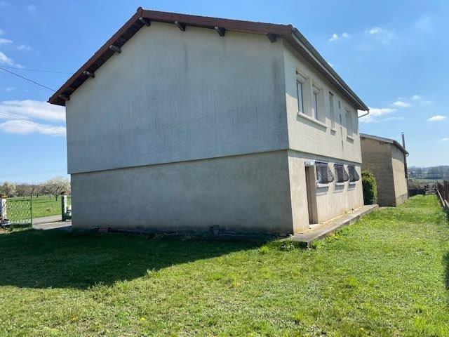 Maison des années 1970 avec belle grange sur terrain de 1000 M2