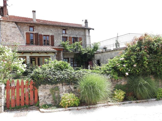 Maison, Désaignes